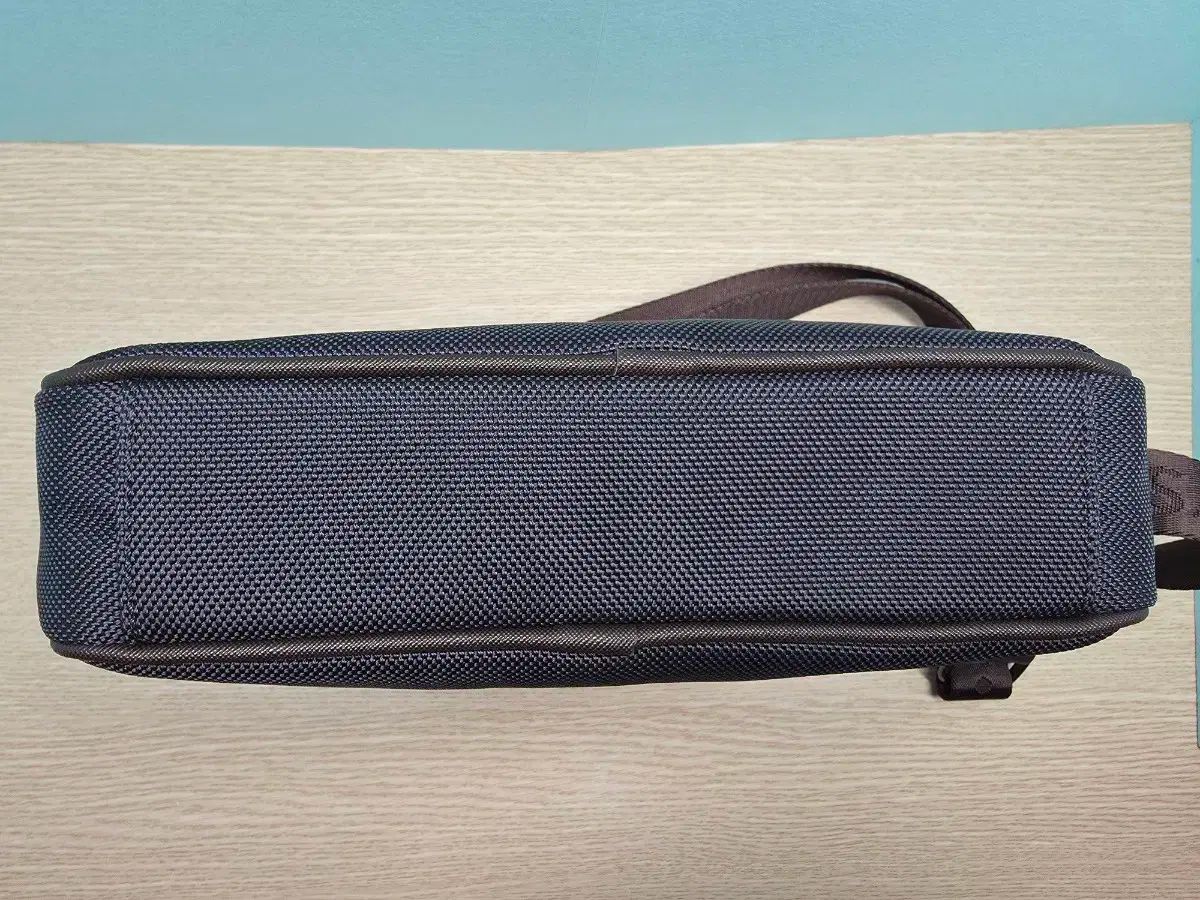 HAZZYS へジス メンズ クロスバッグ