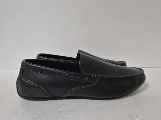 【雷市場（ポンジャン）商品韓国直送】ROCKPORT(ロックポート) メンズ ローファー 285