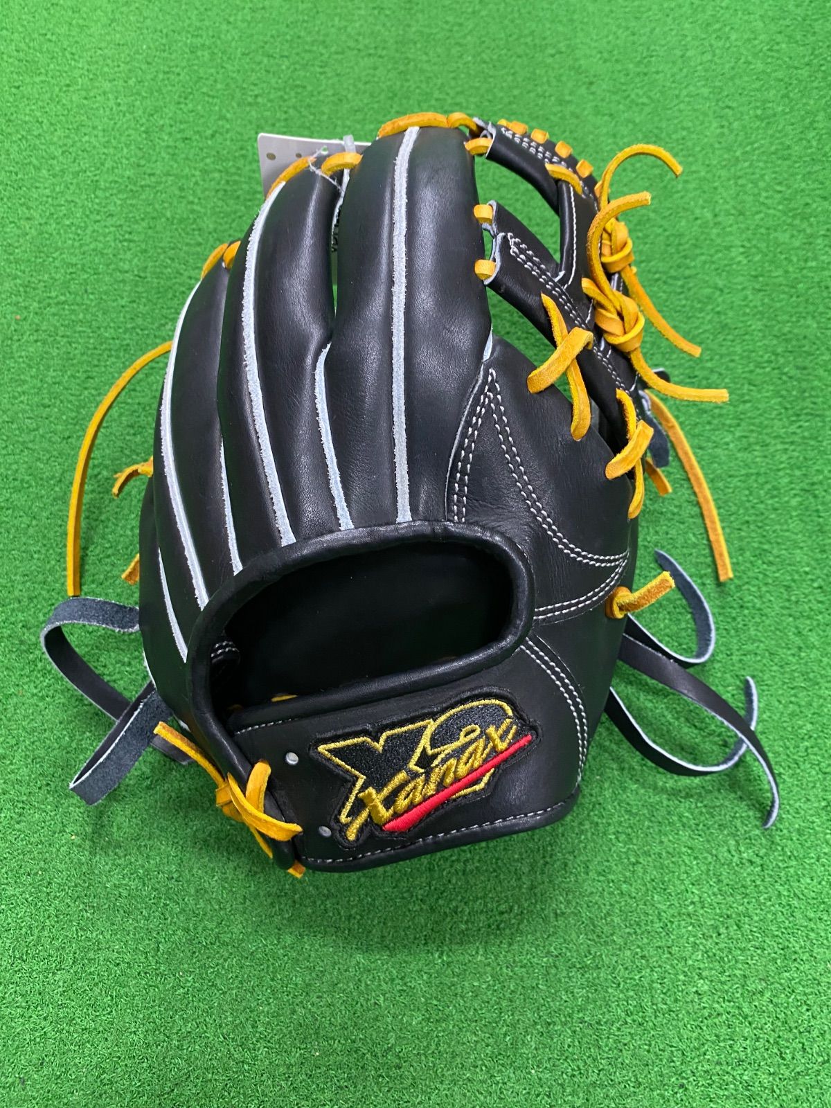 特別価格‼️ザナックス 硬式用グラブ 内野手用 ザナックス（XANAX