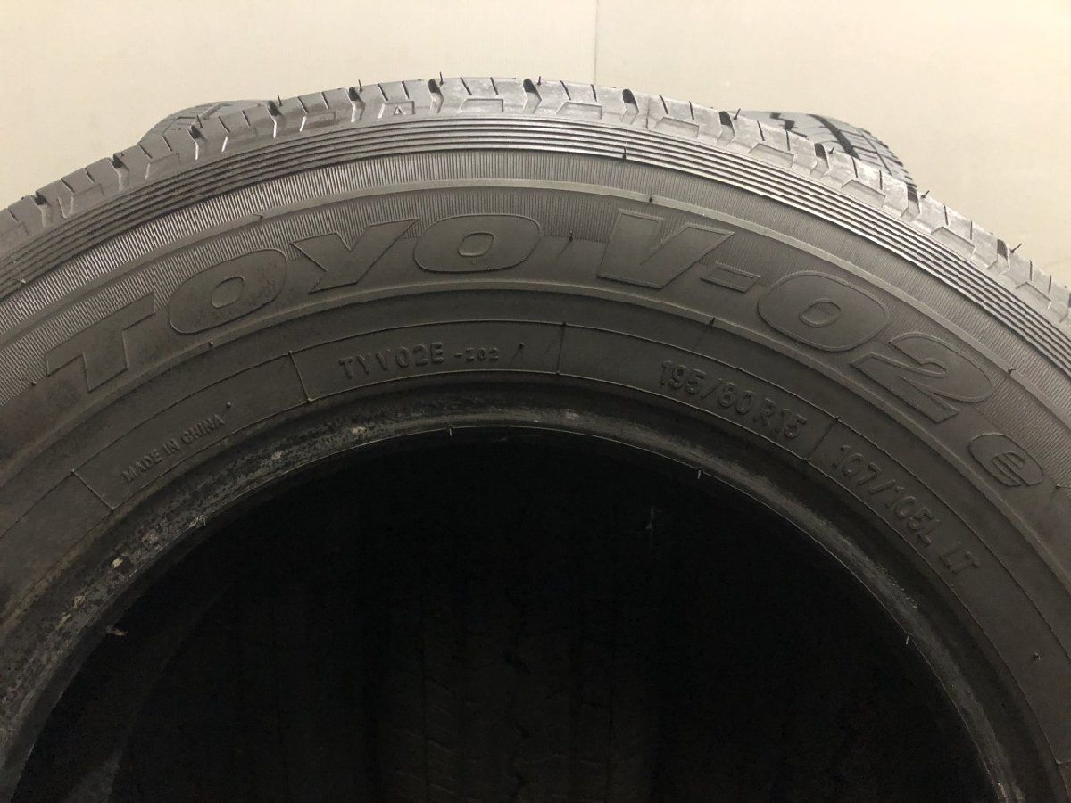 TOYO V-02e 195/80R15 107/105L LT 15インチ 夏タイヤ 4本 23年製 バリ 