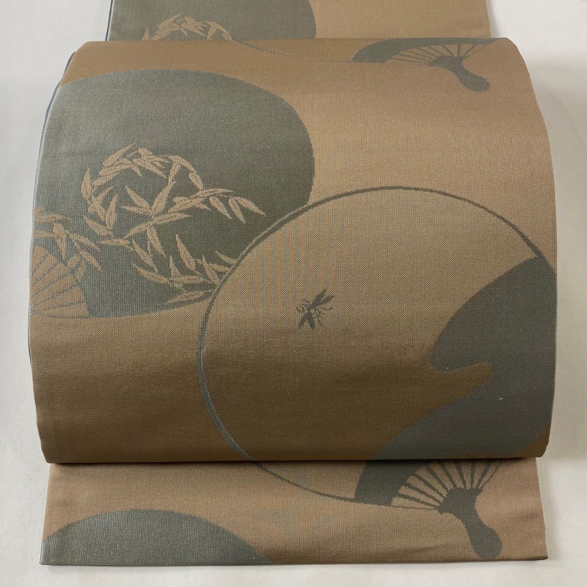 袋帯 美品 逸品 辻村ジュサブロー 落款 うちわ 竹 薄茶色 六通