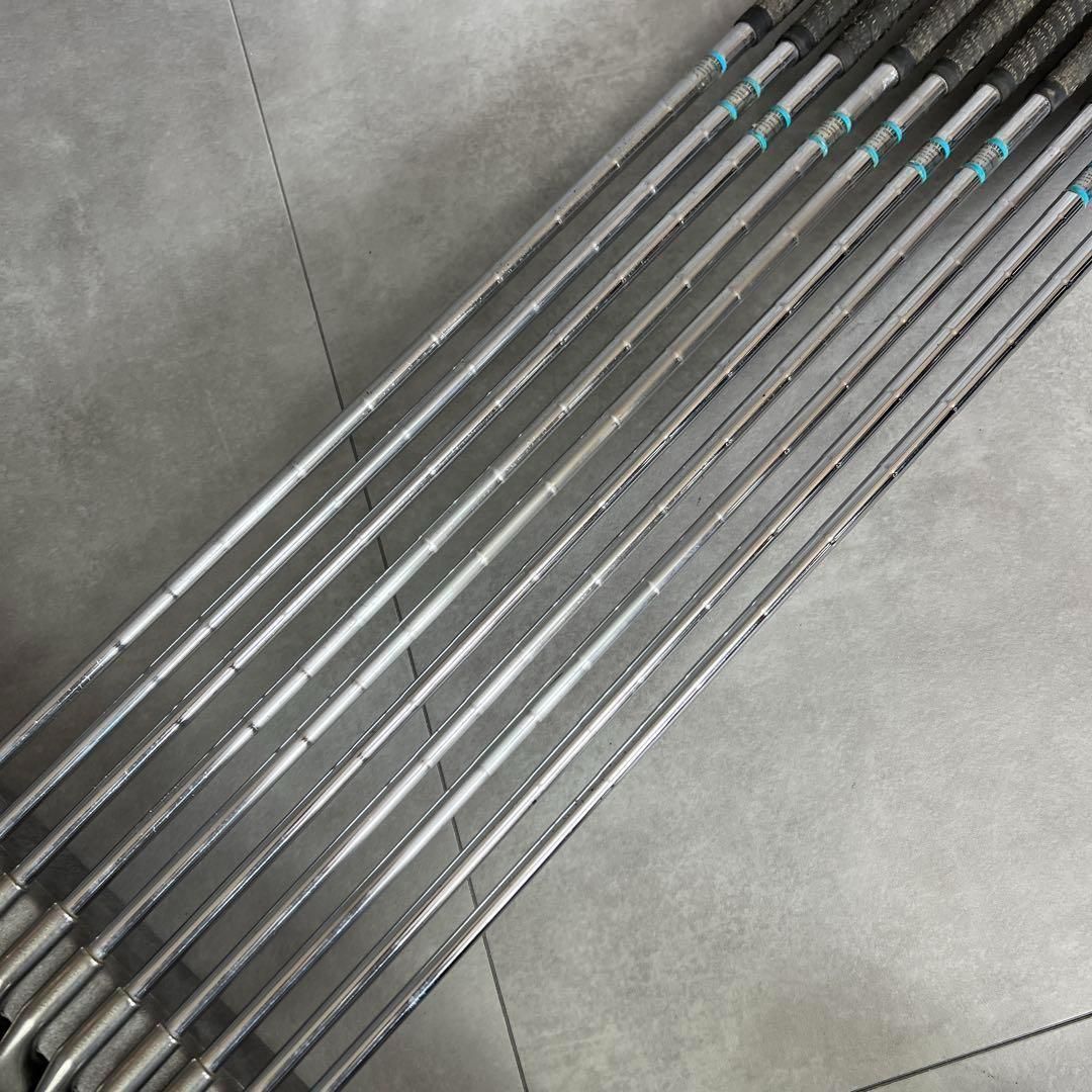 豪華10本 希少な2番 ピン EYE2 メンズゴルフアイアンセット 右 黒