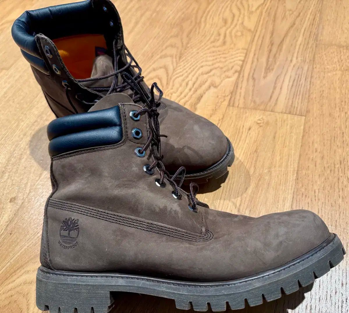 260 Timberland 6インチ ウォータープルーフ 防寒 ブーツ ブラウン