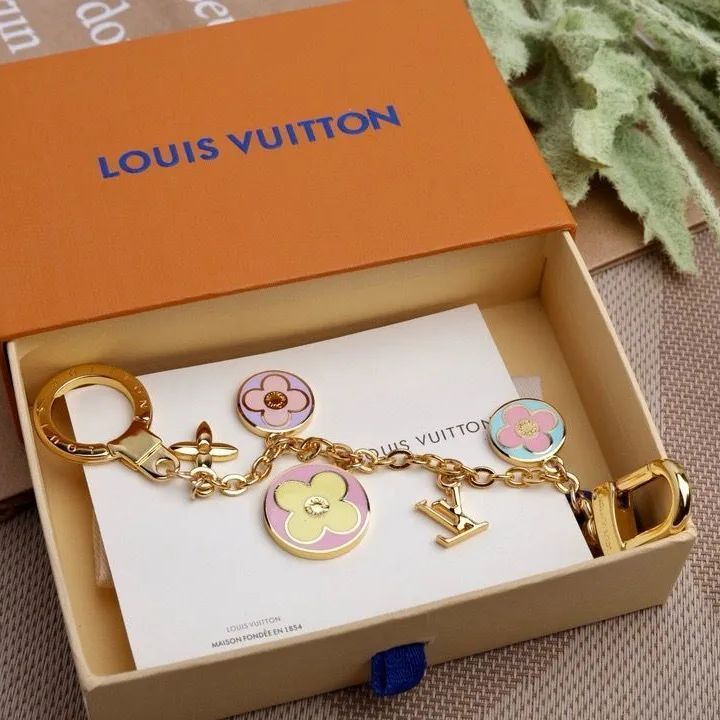 新品未使用✨】LOUIS VUITTON （ ルイヴィトン）キーホルダー 箱付 