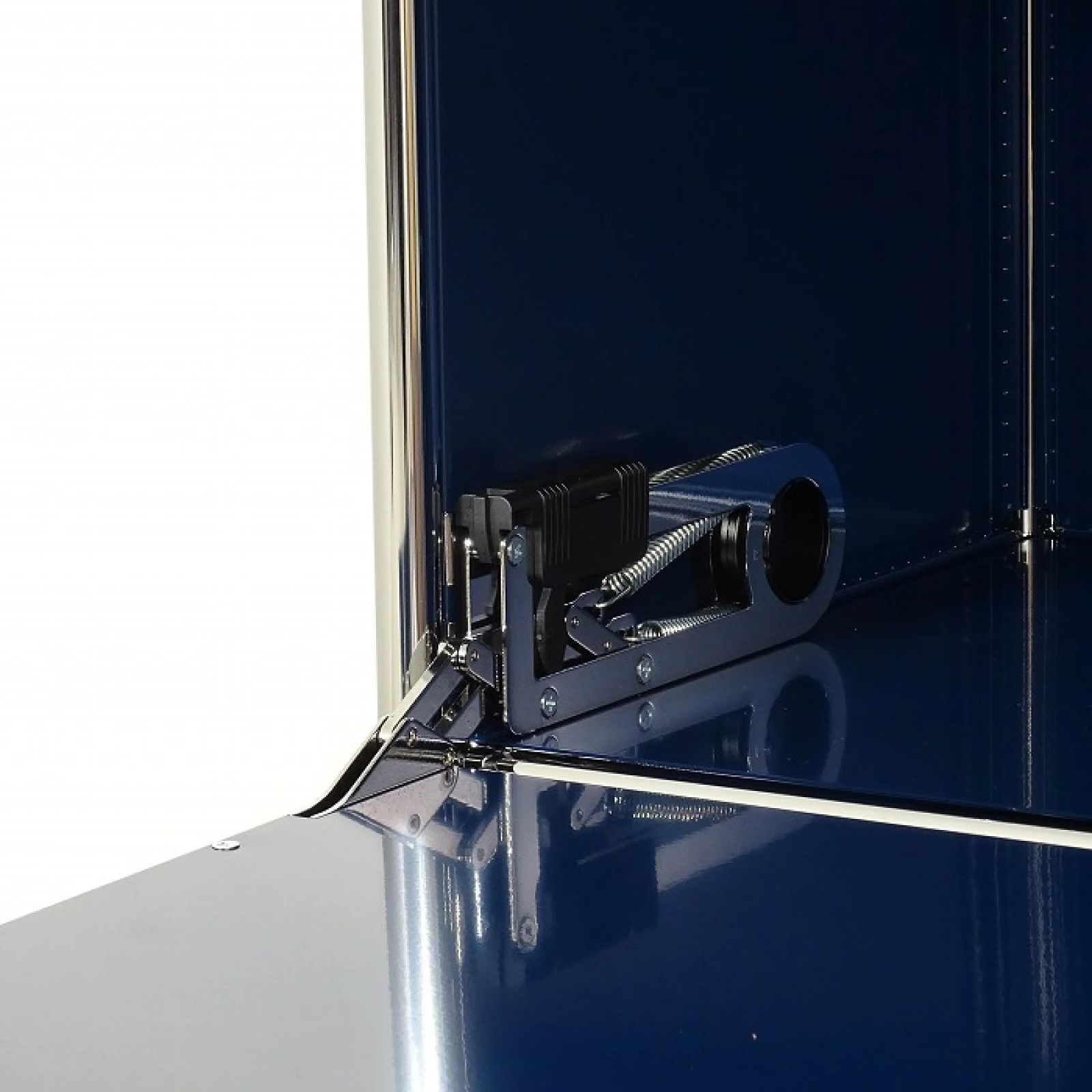 ドロップダウンドア×2