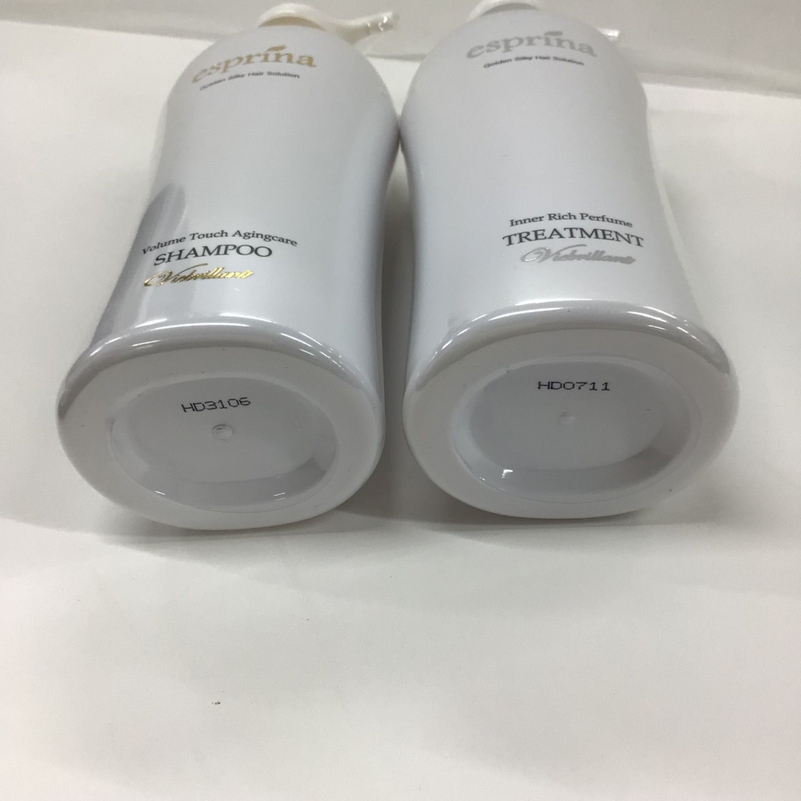 ヴィブリアン エスプリーナ ボリュームタッチ シャンプーパフューム