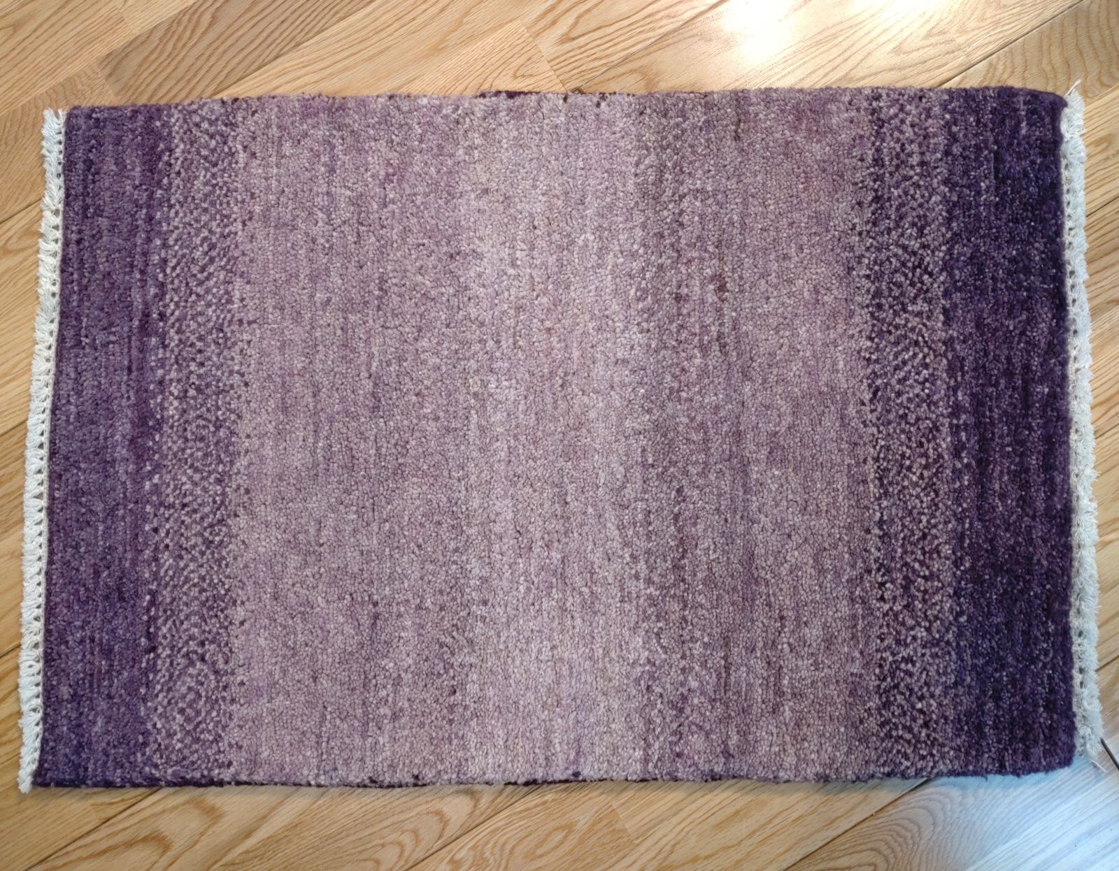 天然ラグ ガゼニべカール 玄関マット 69×48 紫 ぶどう色