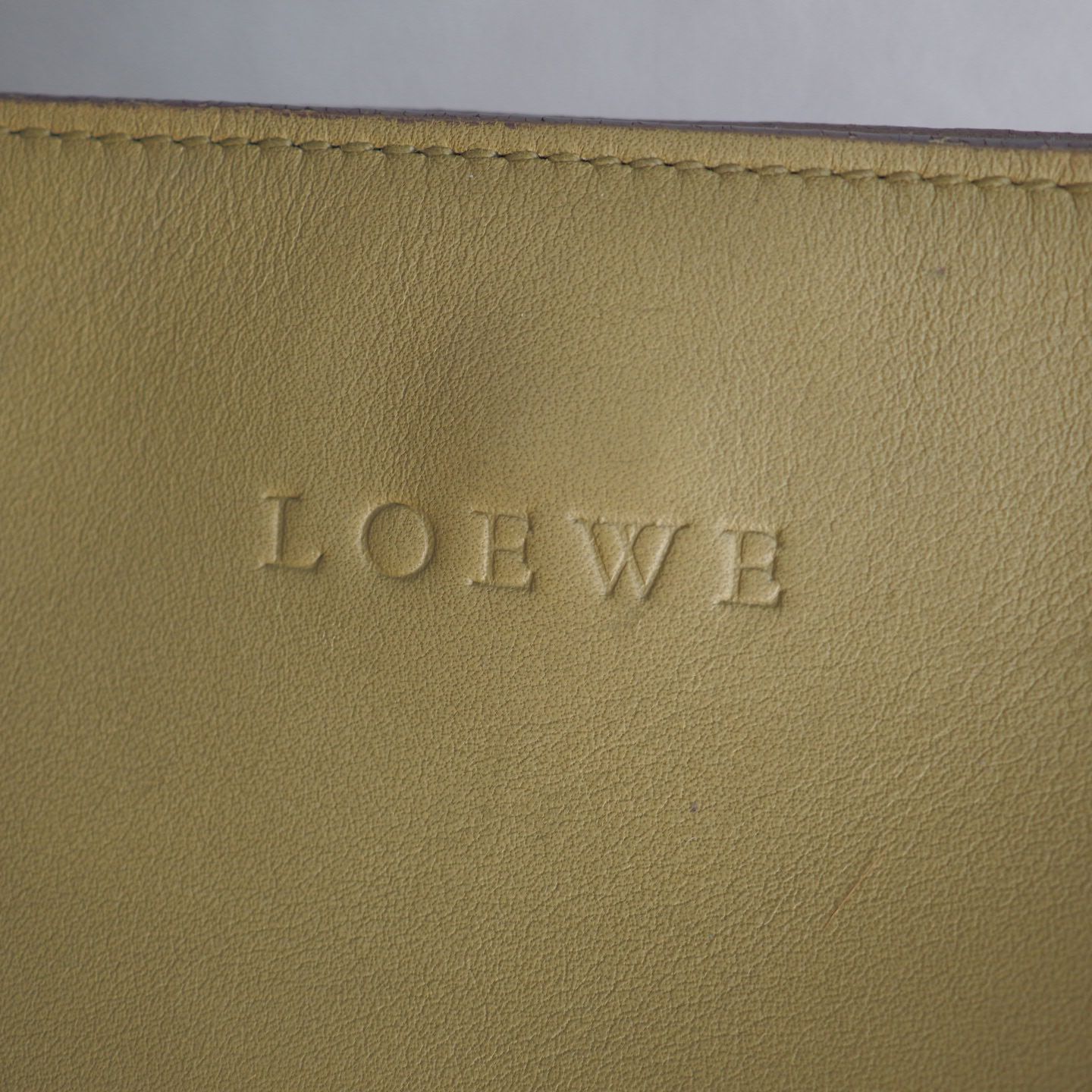 ロエベ LOEWE レザー ショルダーバッグ カーキ グリーン 本革 トート 