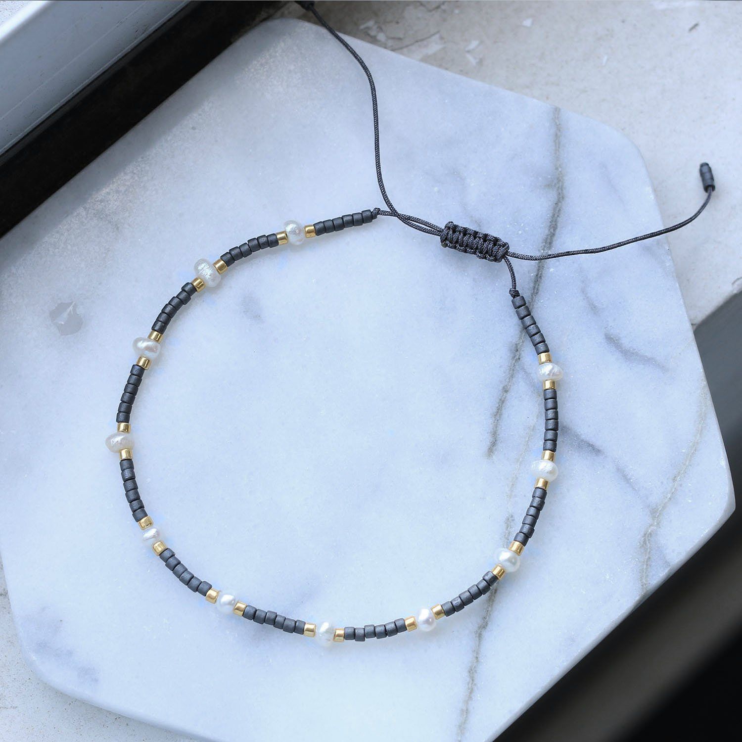 ダークグレー KELITCHシェルパールビーズの友情ブレスレットハンドメイドラップボヘミアン風チャーム腕輪