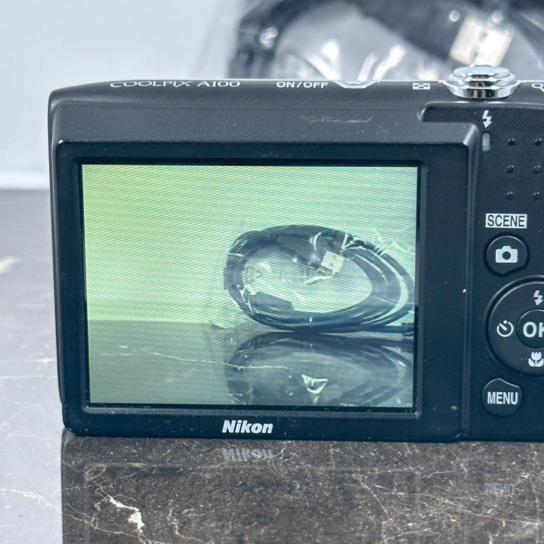 美品】Nikon COOLPIX A100 シルバー ニコン クールピクス