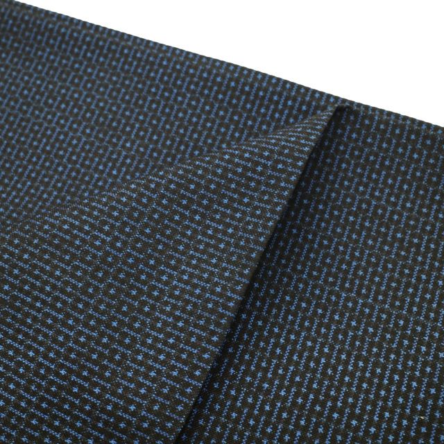 新古品 すごい値 本場奄美大島紬 男物 疋物 着物 羽織 反物 アンサンブル AS 100亀甲 泥染 濃紺 着尺 羽尺 着物２着分 上質 カジュアル 未仕立て 紳士 メンズ 春 秋 冬 すごいね リサイクル みやがわ nem00150 CAMPINGPARCCENTRAL_COM