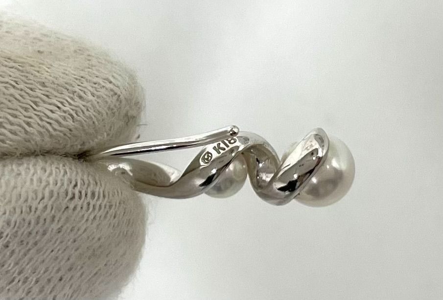 【L33924】　MIKIMOTO　ミキモト　ピアスセット　K18WG　重量約2,6g　大小2つのパールが重なった上品でエレガントなデザイン　普段使い～フォーマルまで