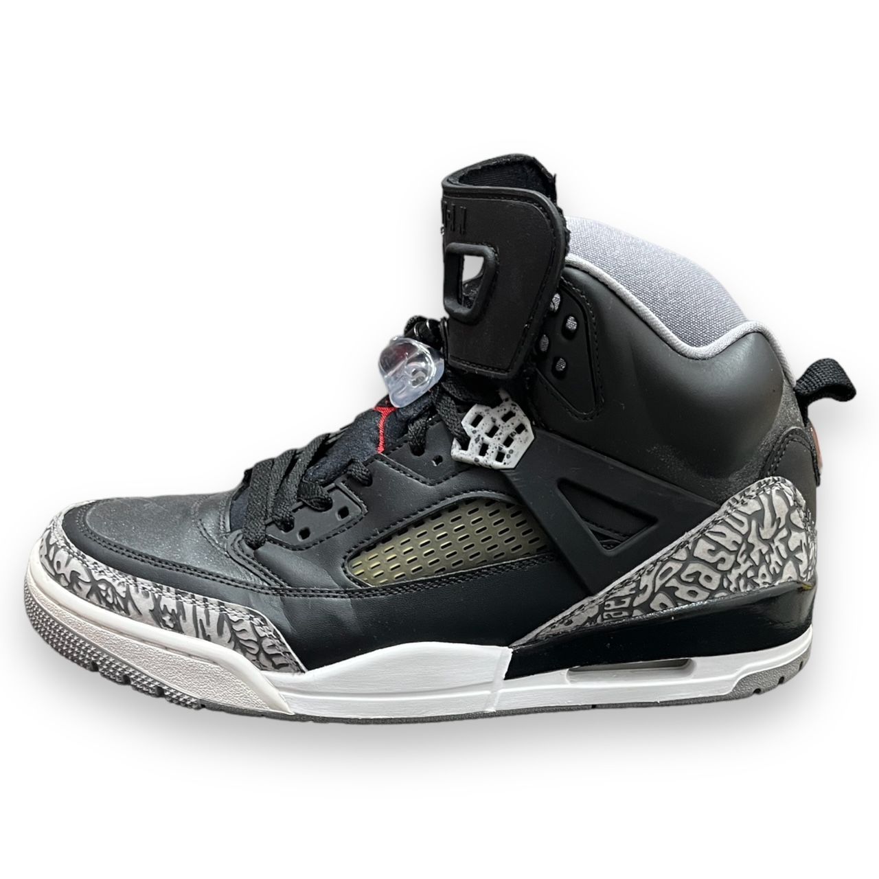 Nike グレー ブラック スパイクシューズ NIKE JORDAN SPIZIKE BLACK/VARSITY RED CEMENT GREY ナイキ