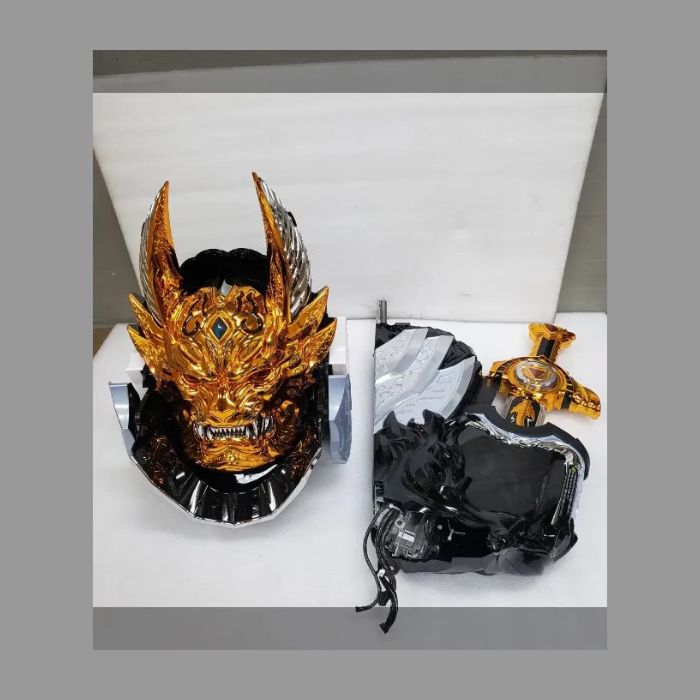牙狼　金翔枠　フェイス役物　白色 パチンコ役物】金翔枠（白） 牙狼フェイス トップ役物 カバー