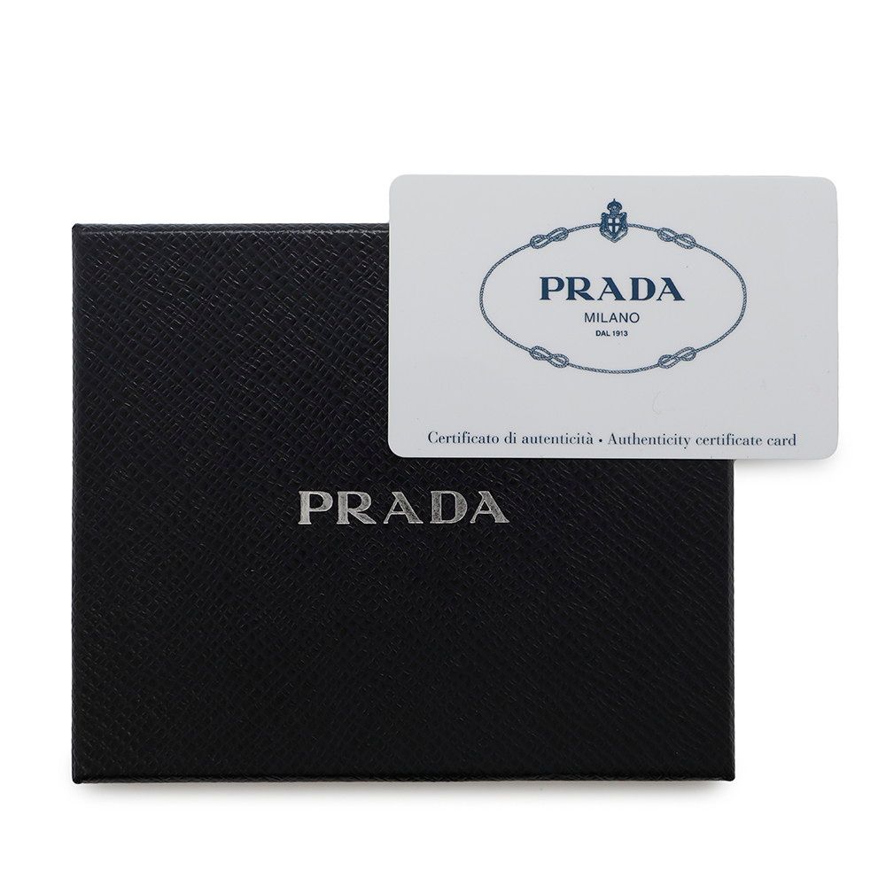 【美品】プラダ　PRADA 三角ロゴ カードケース 名刺入れ 1M0881 楽天市場】PRADA プラダ フラップ付きカードケース三角ロゴ