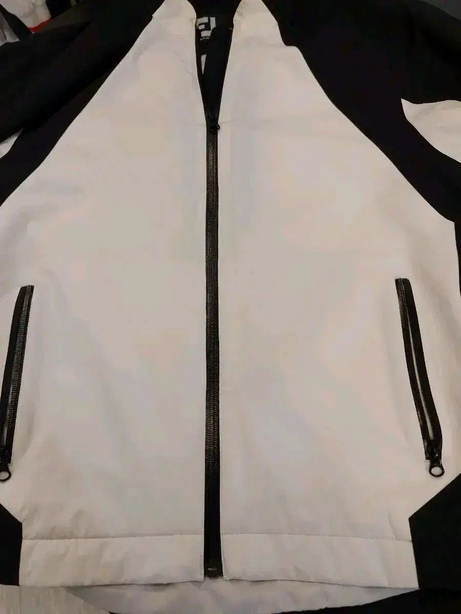 S ジャケット