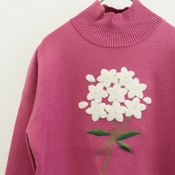 フラワー刺繍ニット　セーター　ギャラリービスコンティ  新品 ギャラリービスコンティ GALLERYVISCONTI 花刺繍 トップス ハイネック