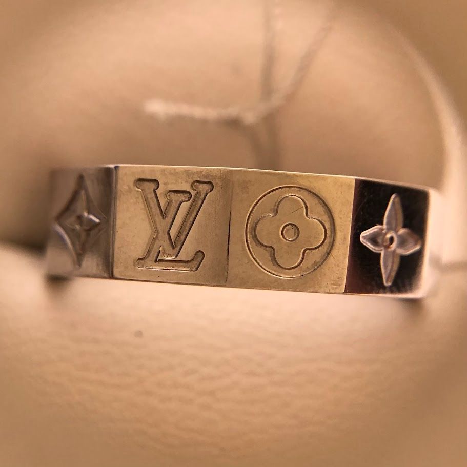 LV モノグラム キューブリング M1208L（50000163）