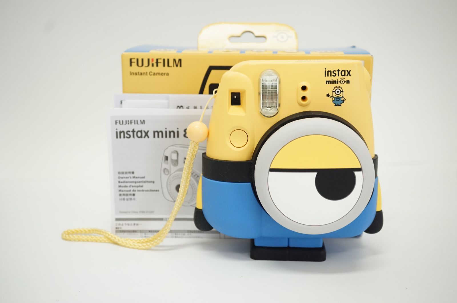 ミニオンチェキ Fuji Instax Instax Mini Minion 限定デザインの｢ミニオン｣チェキは