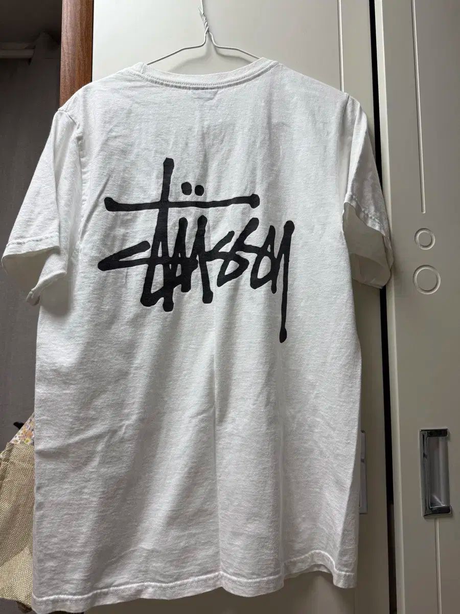 正規品 Sサイズ STUSSY ステューシー 半袖Tシャツ ベーシック Tシャツ 白