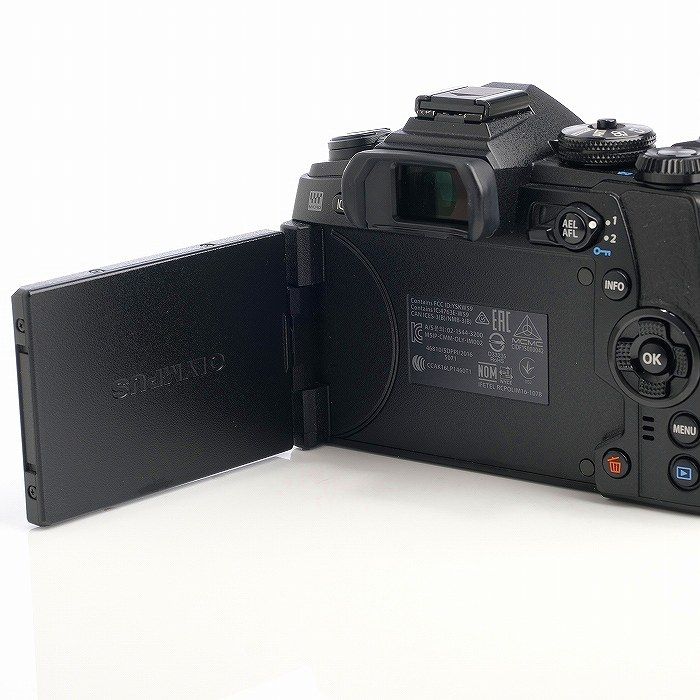 E-M1 MARK2