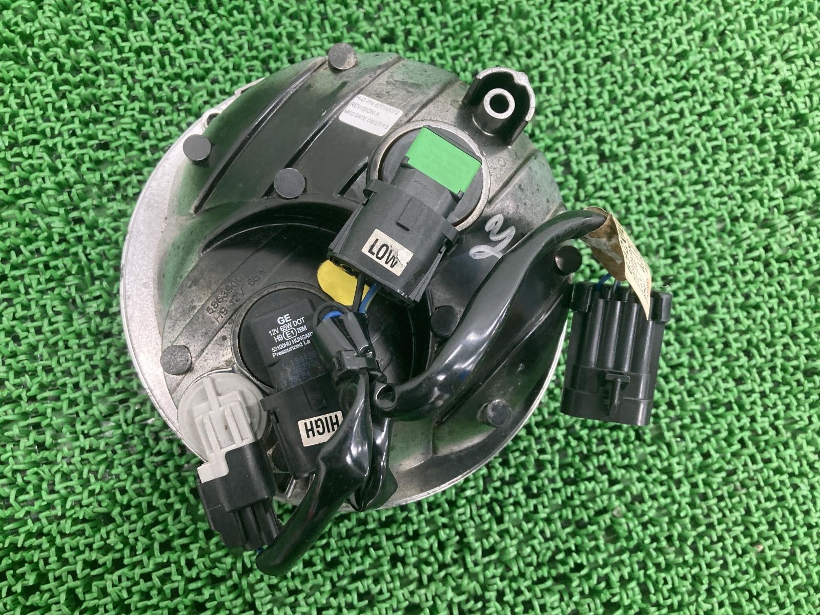FLHXS1690 ヘッドライト 5863900/67700072 ハーレー 純正 中古 2014年