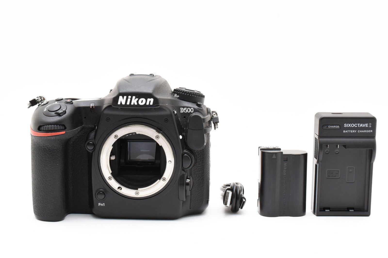 14265ショット！ 極上品 Nikon D500 バッテリーチャージャーセット