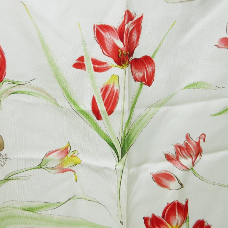 未使用近い ティファニー ブルーのシルクスカーフ 花柄 極美品 未使用近い