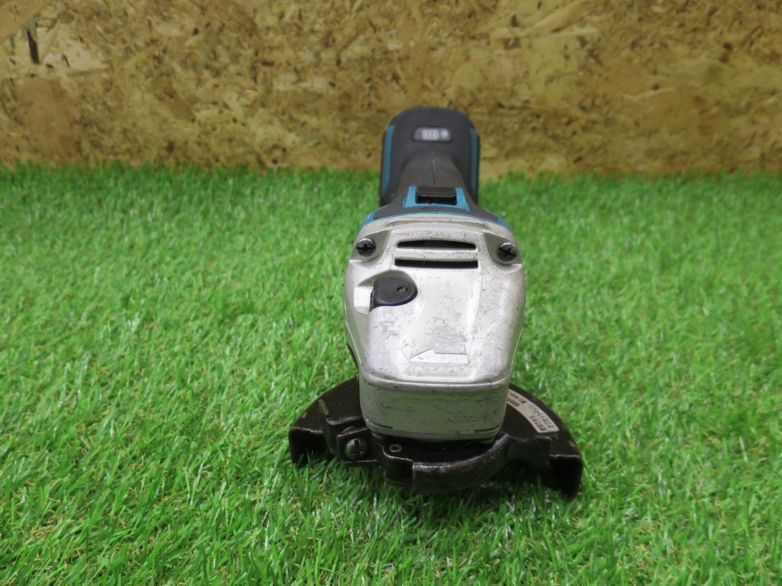 makita マキタ ディスクグラインダー 18V GA404DN 本体のみ