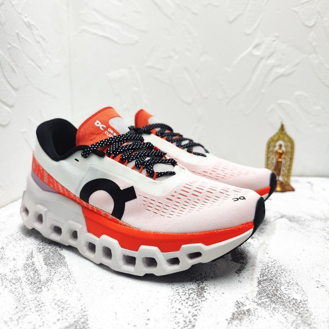 On Cloudmonster2 クラウドモンスター 第二世代 ジョギング