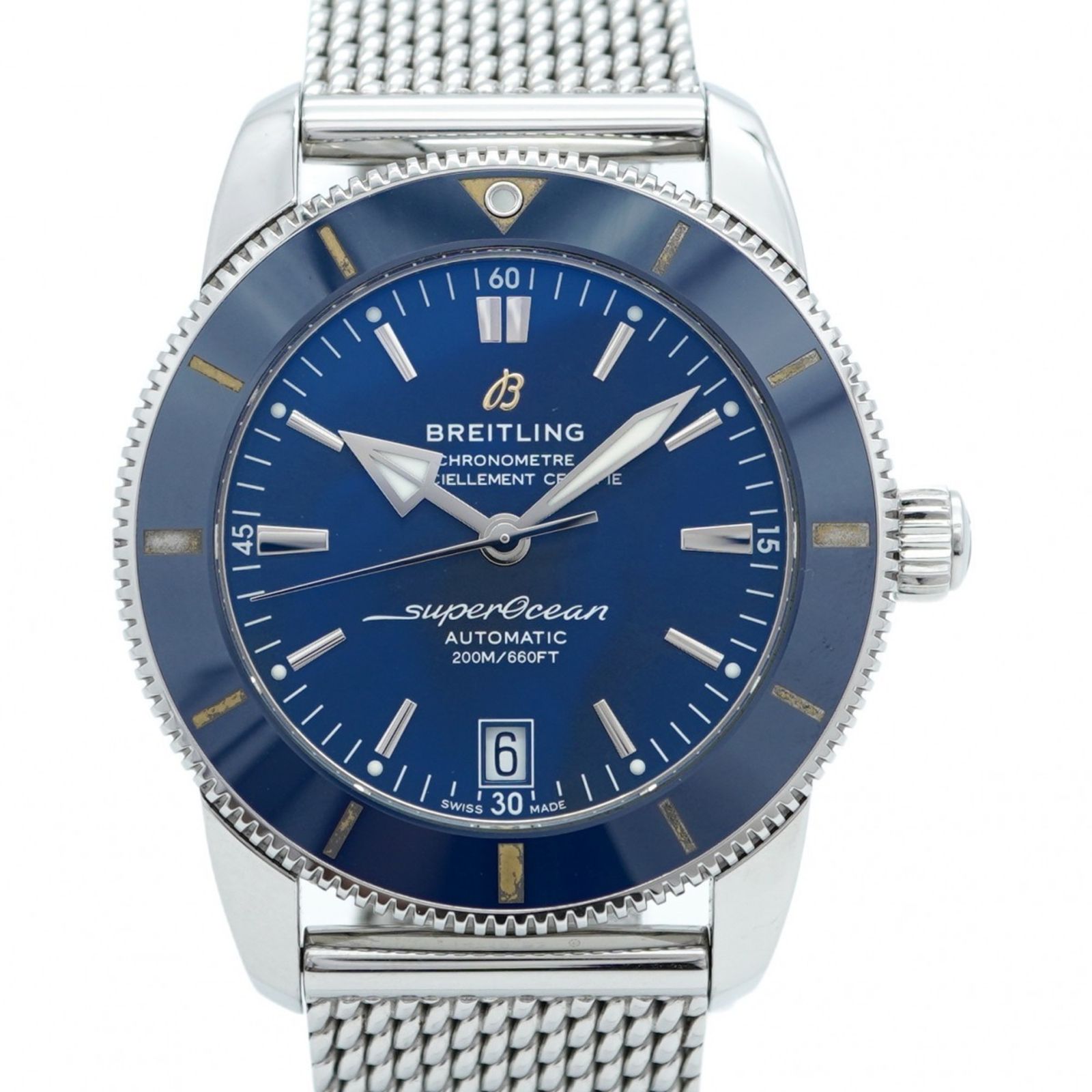 ブライトリング スーパーオーシャン ヘリテージ II AB2010ブルー文字盤 ブライトリングから「アイスブルー」文字盤の、日本限定200本