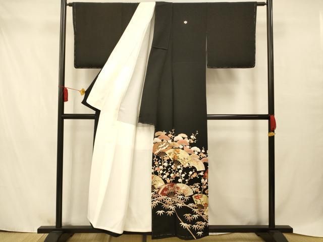 平和屋着物□豪華黒留袖 駒刺繍 枝花扇子文 金彩 正絹 逸品