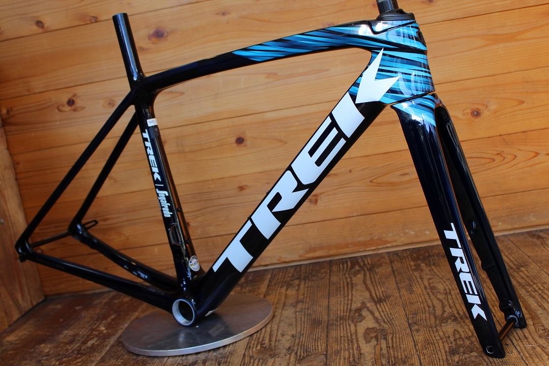 ご検討際はメッセージを！トレックフルカーボンEMONDA/SLR10(限定車)