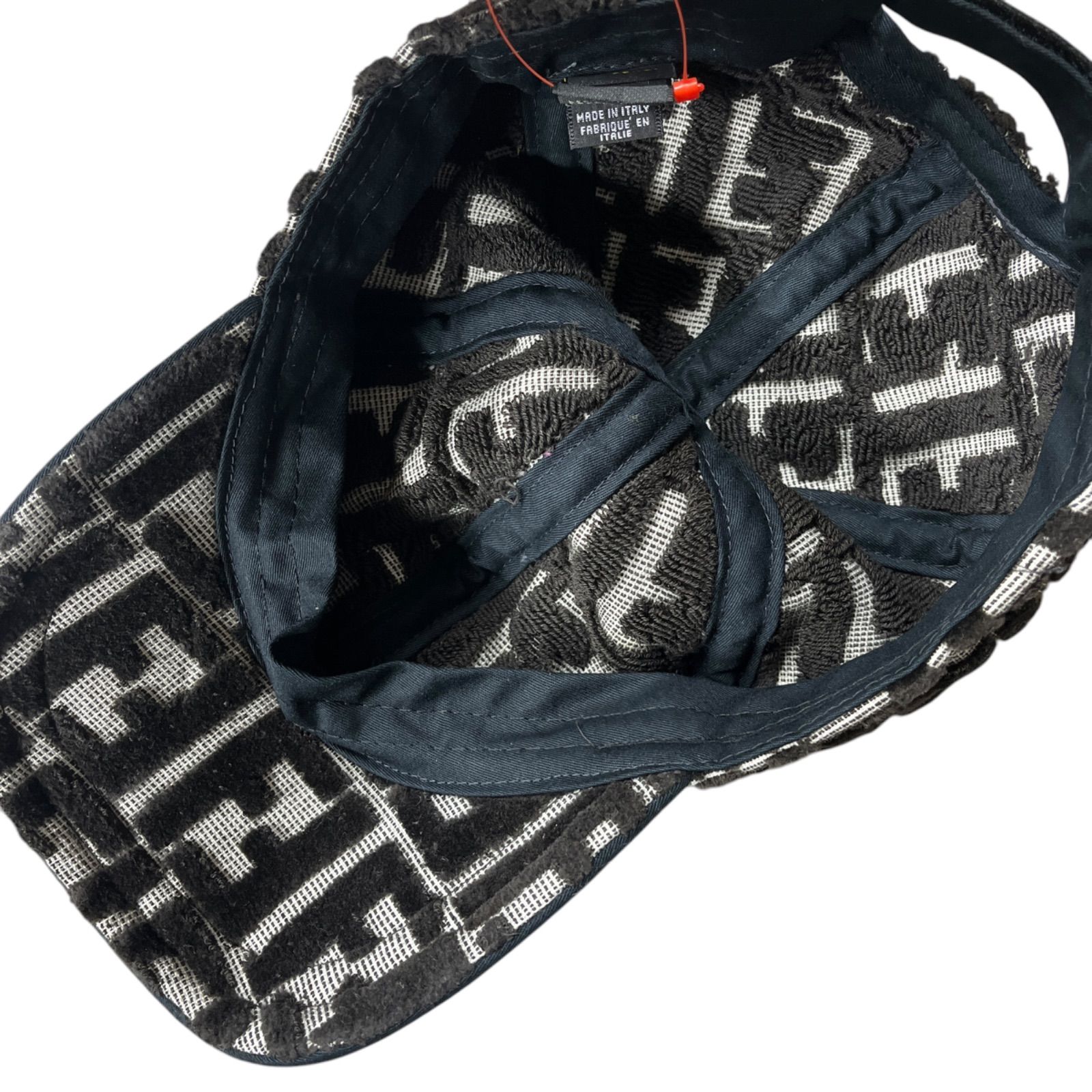 【美品】FENDI ズッカ柄 総柄 ベースボールキャップ FENDI フェンディ キャップ ズッカ柄 ブラウンシアリング ベース