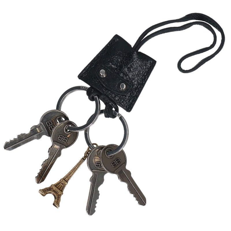 バレンシアガ LE CITY CHARM EIFFEL ラムスキンエッフェル塔キーチャーム メンズ