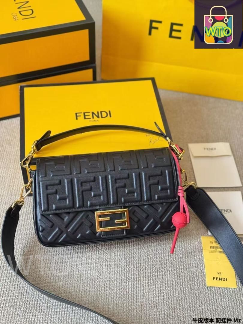 FENDI 8M0354-88R-F07MQ フェンディ ショルダーバッグ 新品 FENDI フェンディ ショルダーバッグ - メルカリ