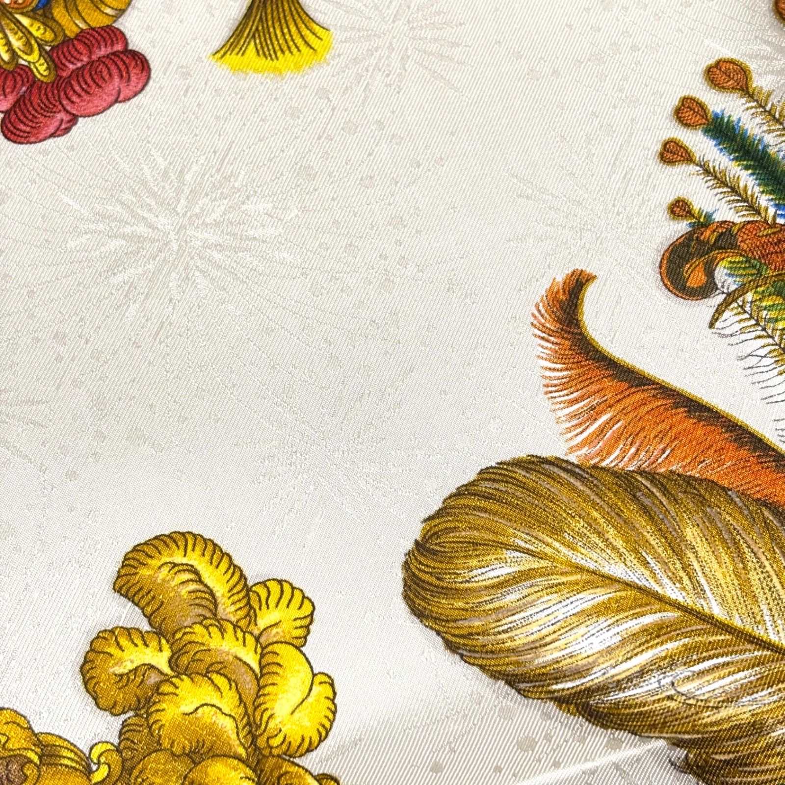 美品　HERMES エルメス　スカーフ　太陽王の祝典 楽天市場】エルメス スカーフ 太陽王の祝典の通販