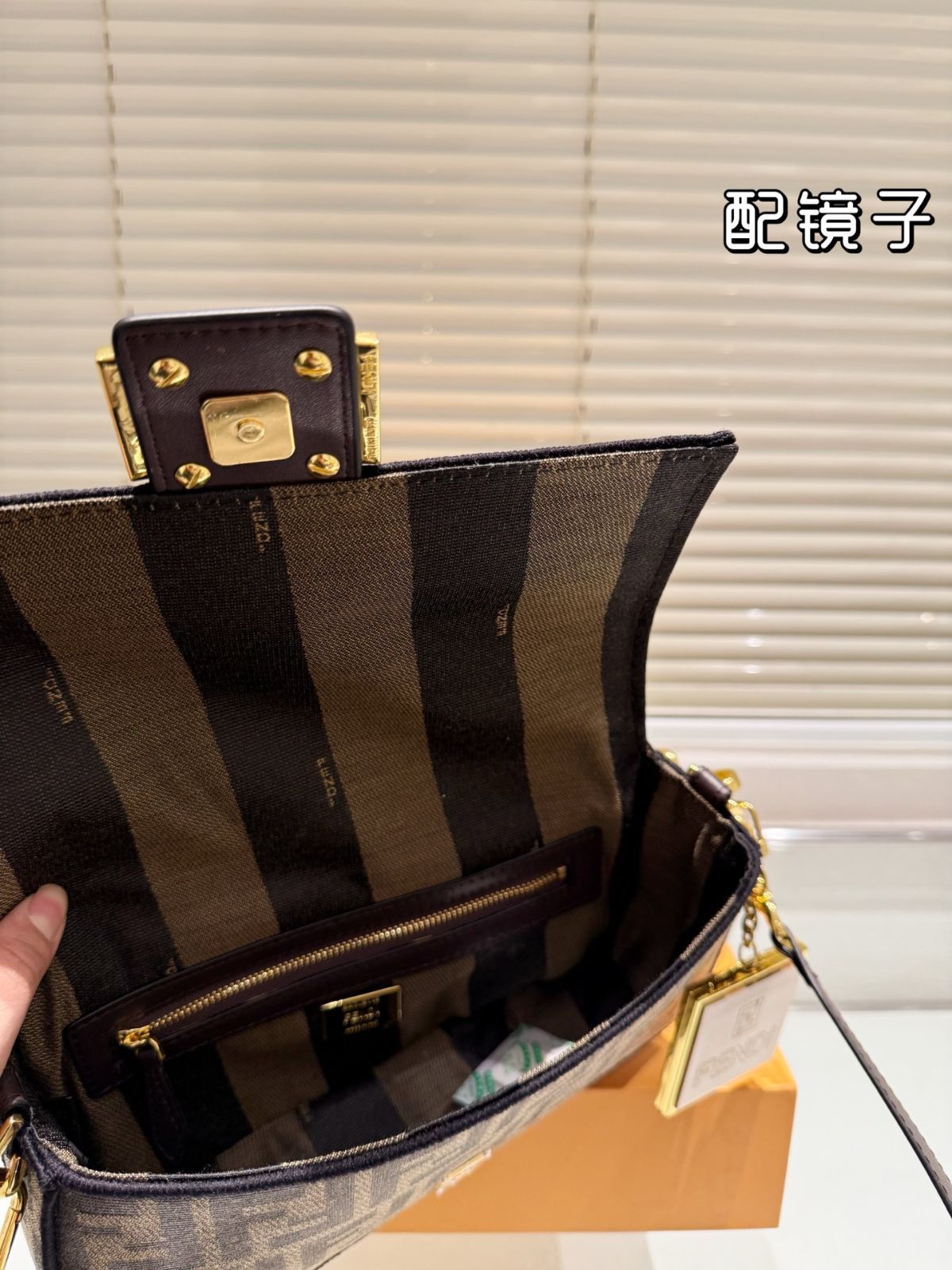 鑑定済FENDI バケットバッグ ブラック 今日特価】FENDI フェンディ バゲットバッグ - メルカリ