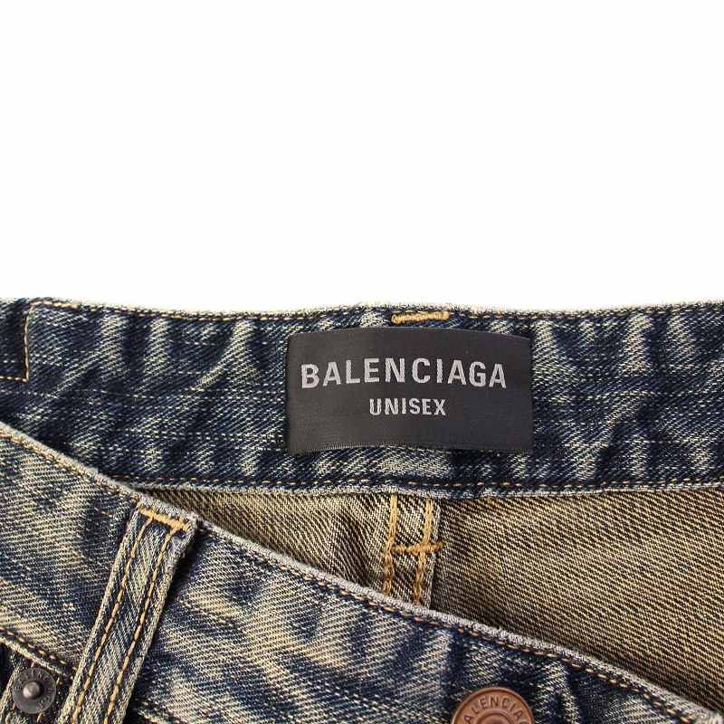 BALENCIAGA バレンシアガ 23aw ブーツカットデニム フレアデニム バレンシアガ BALENCIAGA 23AW ウォッシュド加工 ブーツカット