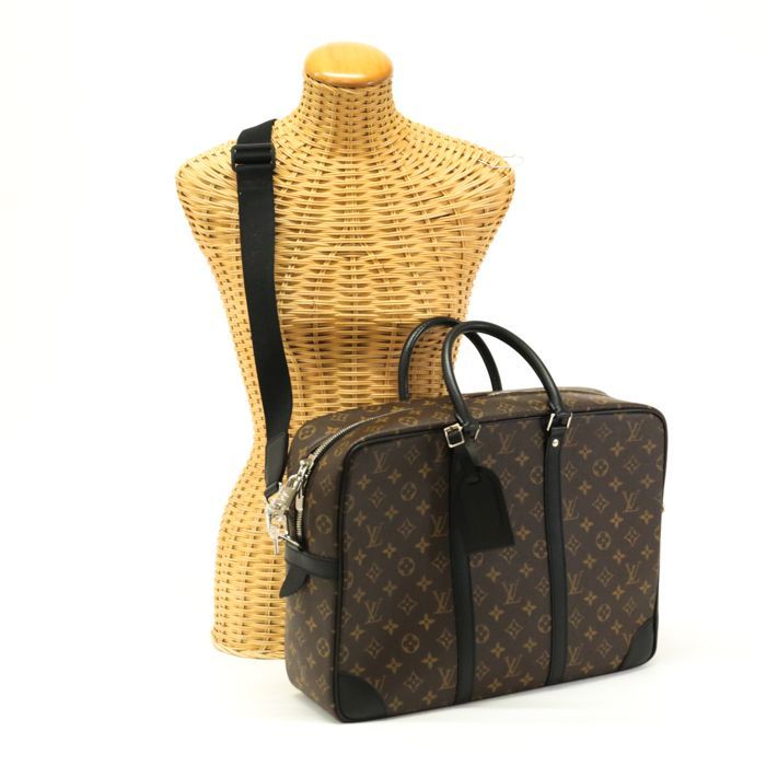 美品　LOUIS VUITTON 付属品付き　マカサー ポルトドキュマン LOUIS VUITTON ルイ・ヴィトン ポルトドキュマン