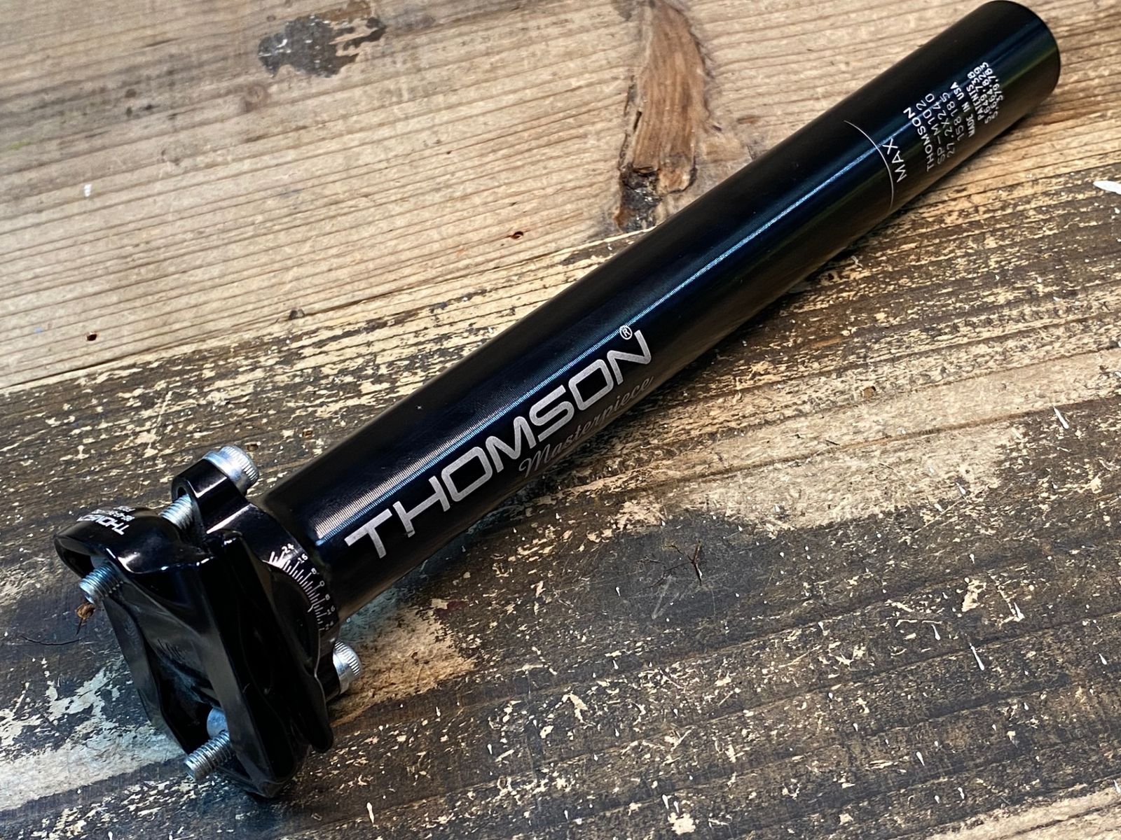 IY101 トムソン THOMSON Masterpiece アルミ シートポスト Φ27.2 240mm ブラック