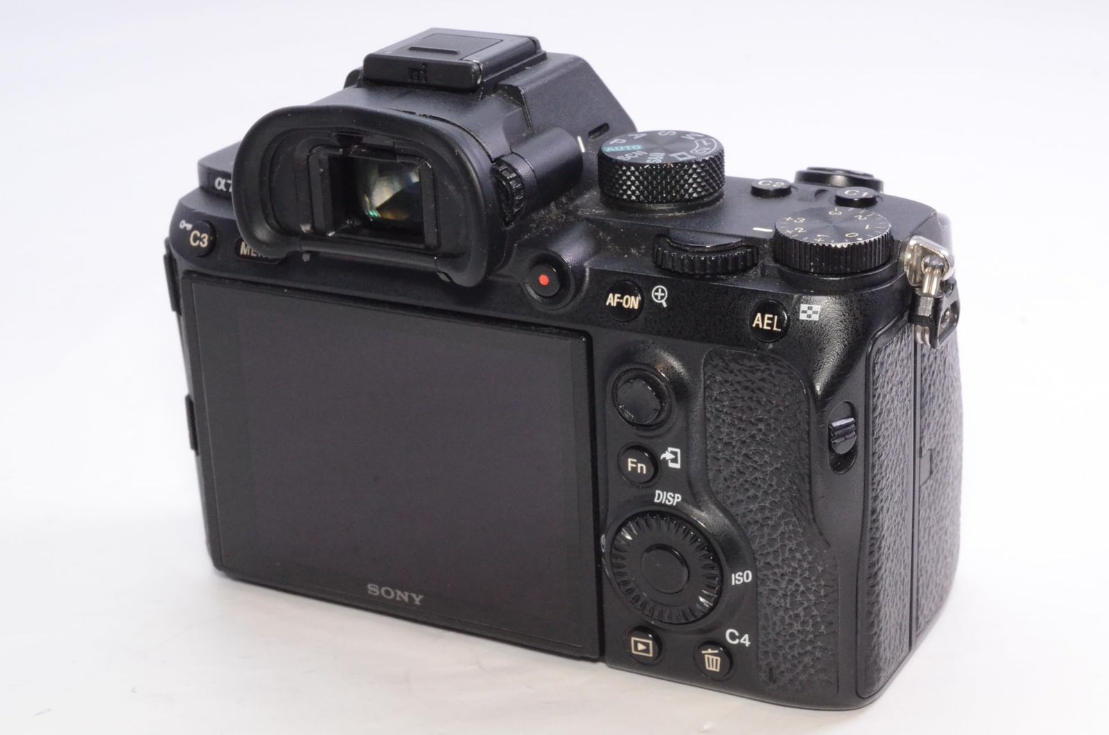α7?V