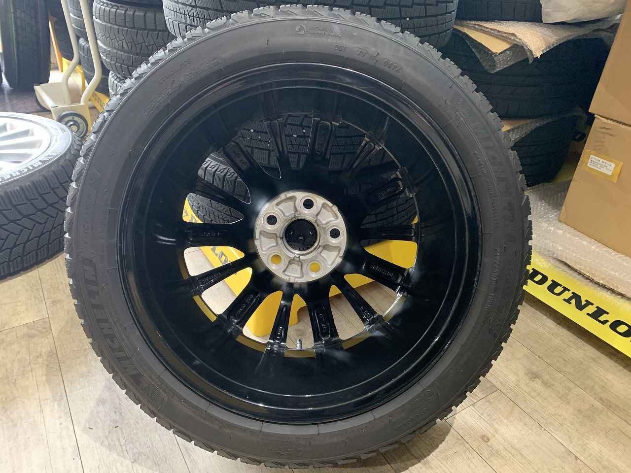 2506033】スタッドレス キャデラック CT6 純正 ホイール 19