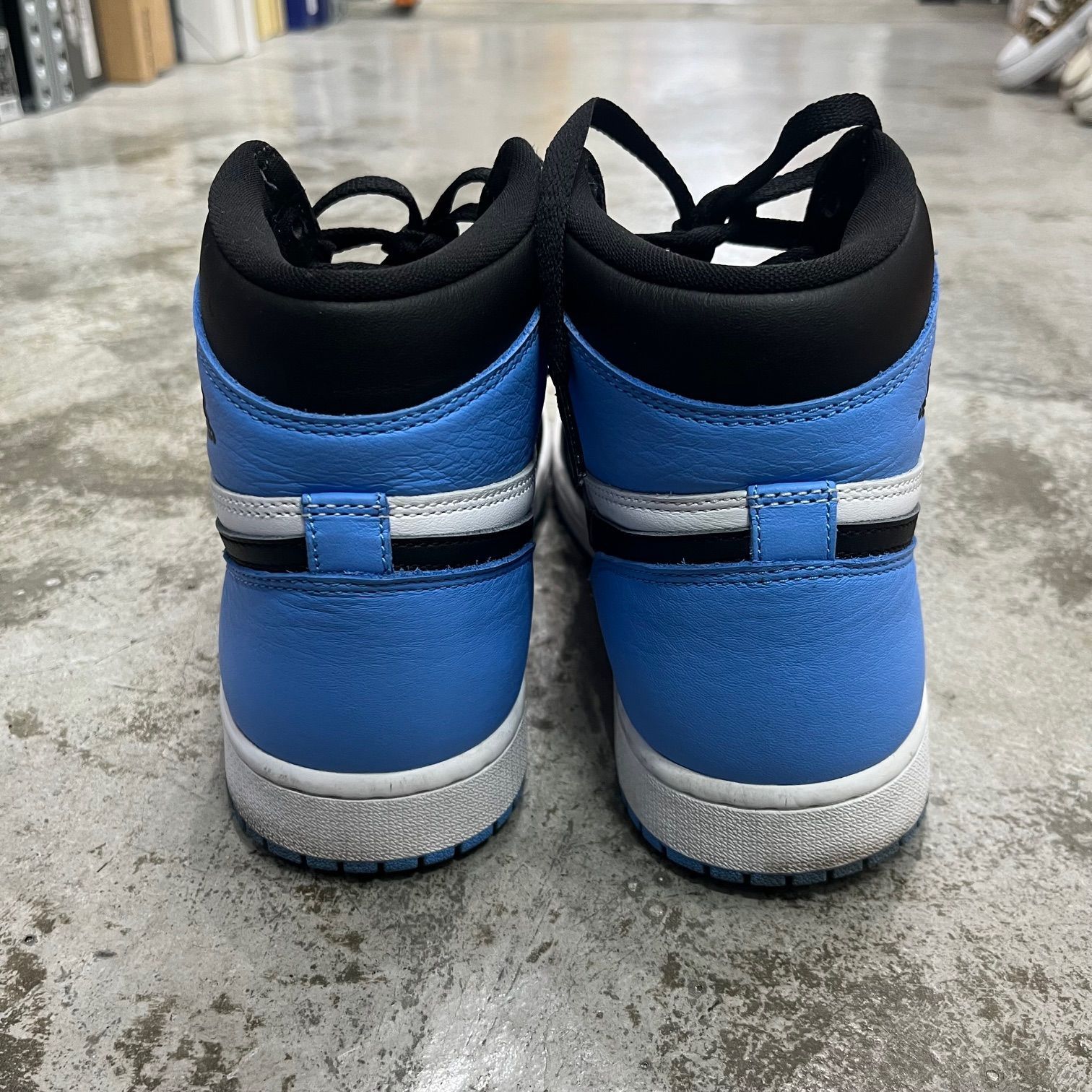 国内正規 Nike Air Jordan 1 Retro High OG University Blue UNC Toe 