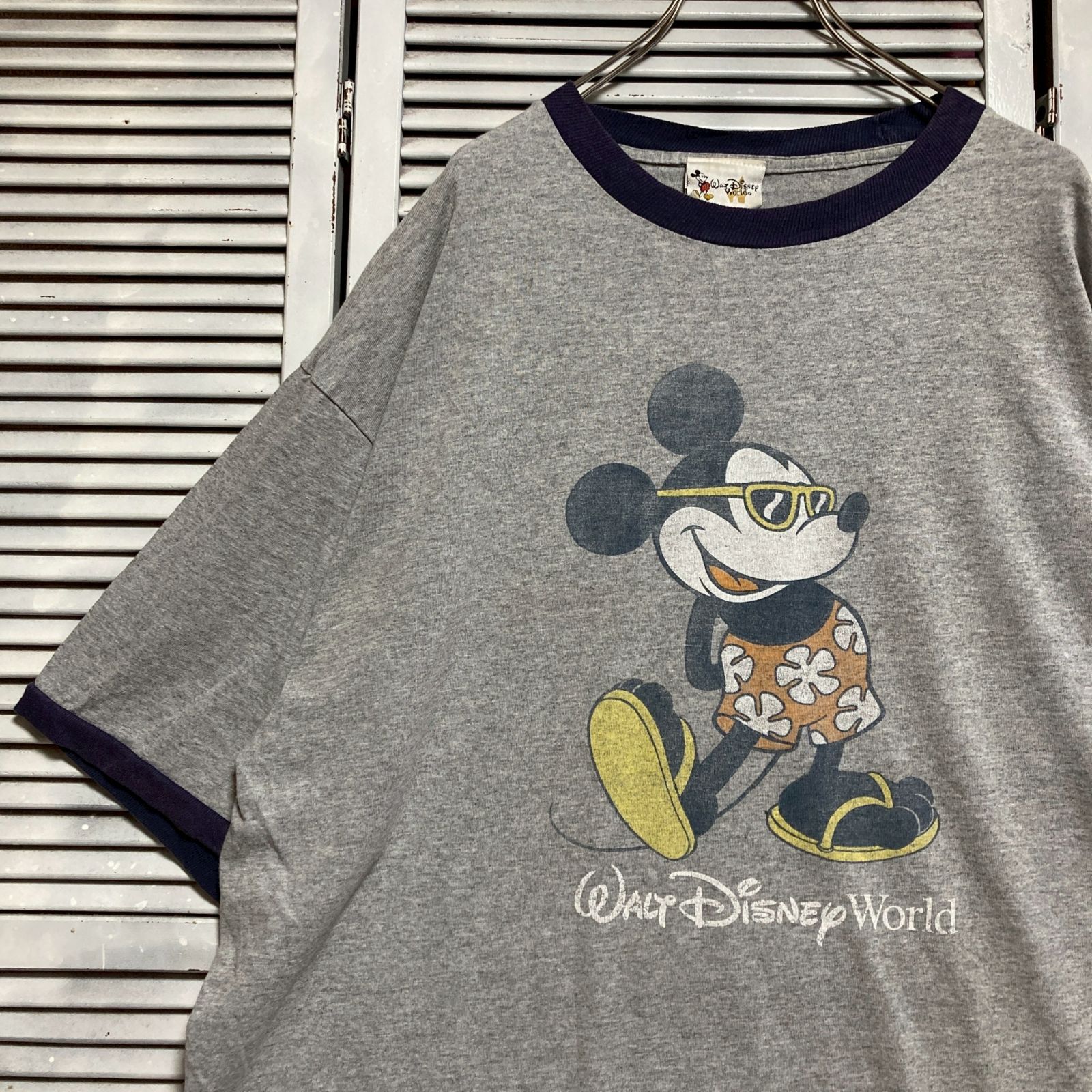 【美品】WALT DISNEY World リンガーTシャツ Lサイズ グレー Disney - Disney ディズニー ミッキーマウス リンガーTシャツ