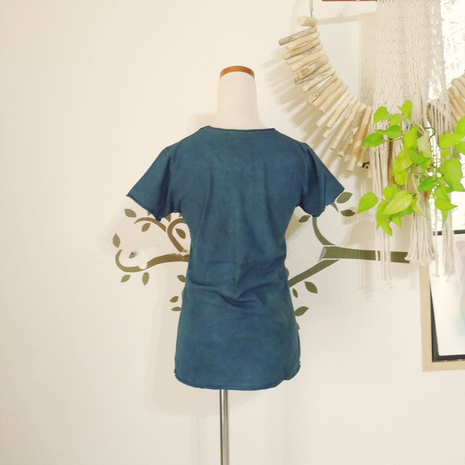 asana ヘンプコットン スリムTee・草木染め麻墨グレー - メルカリ