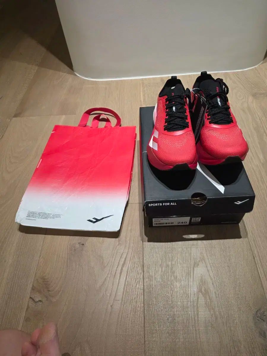 PROSPECS ランニングシューズ