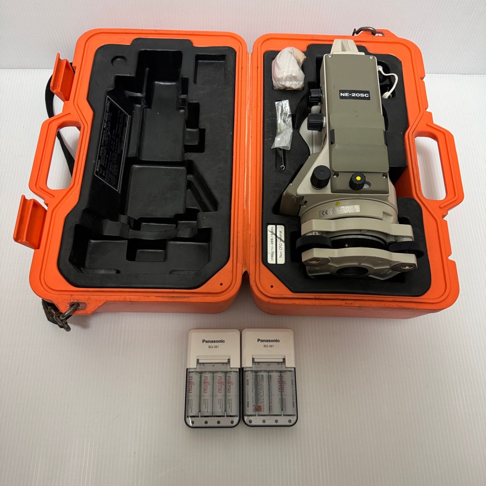 Nikon/ニコン電子セオドライト測量機NE-20SC (ジャンク品)