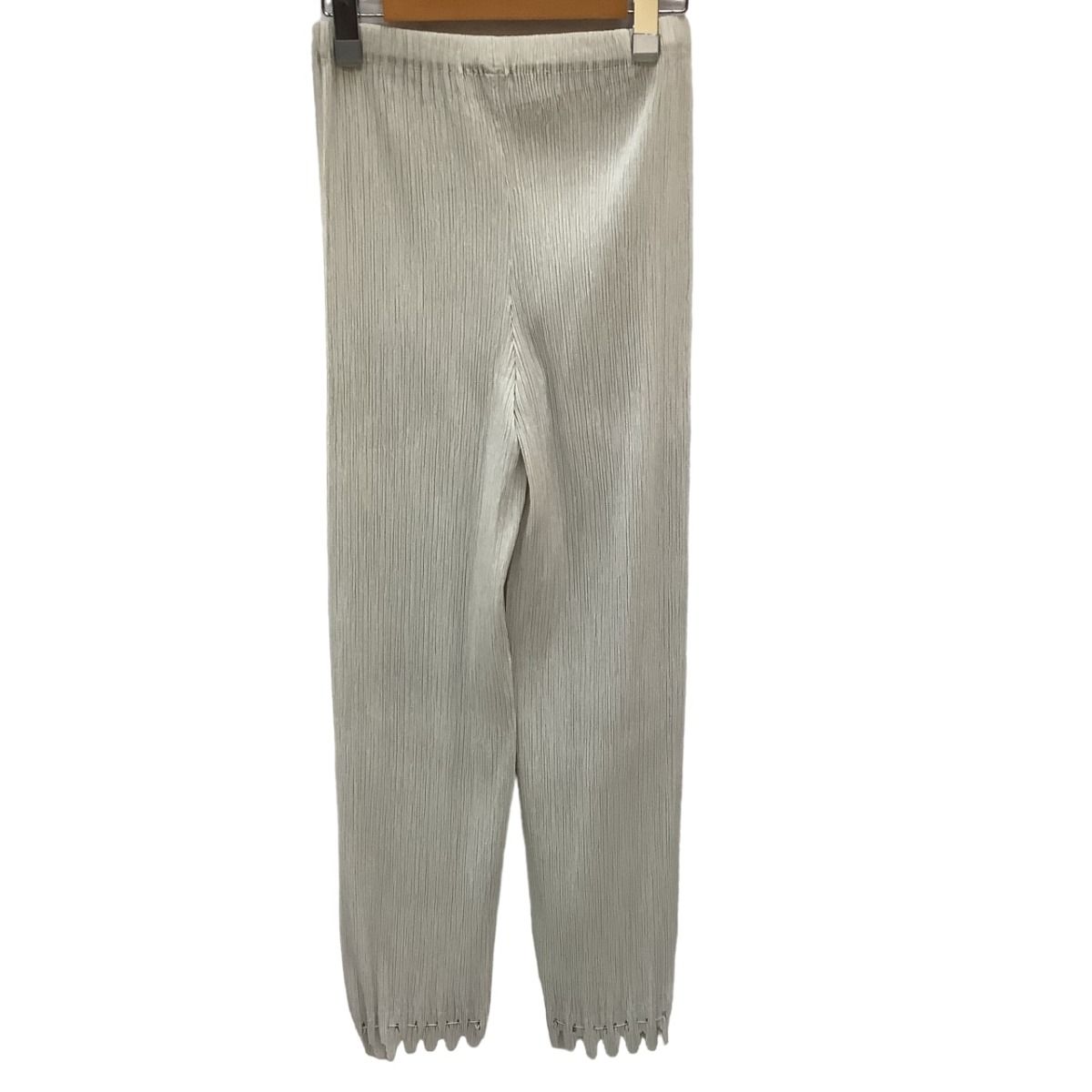 ISSEY MIYAKE イッセイミヤケ パンツ 裾変形デザイン SIZE 3 IM04FF605 ライトグレー