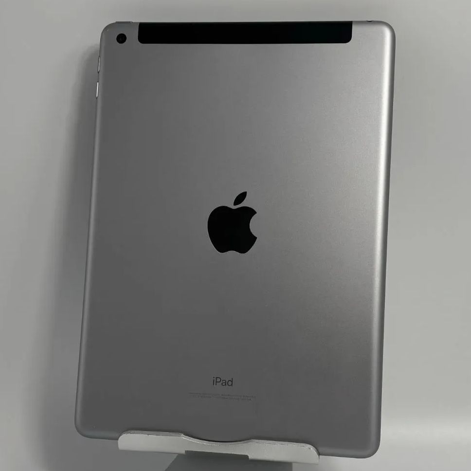 ジャンク！！Apple iPad ゴールド 画面ひび割れあり ジャンク品iPad 単体です - メルカリ